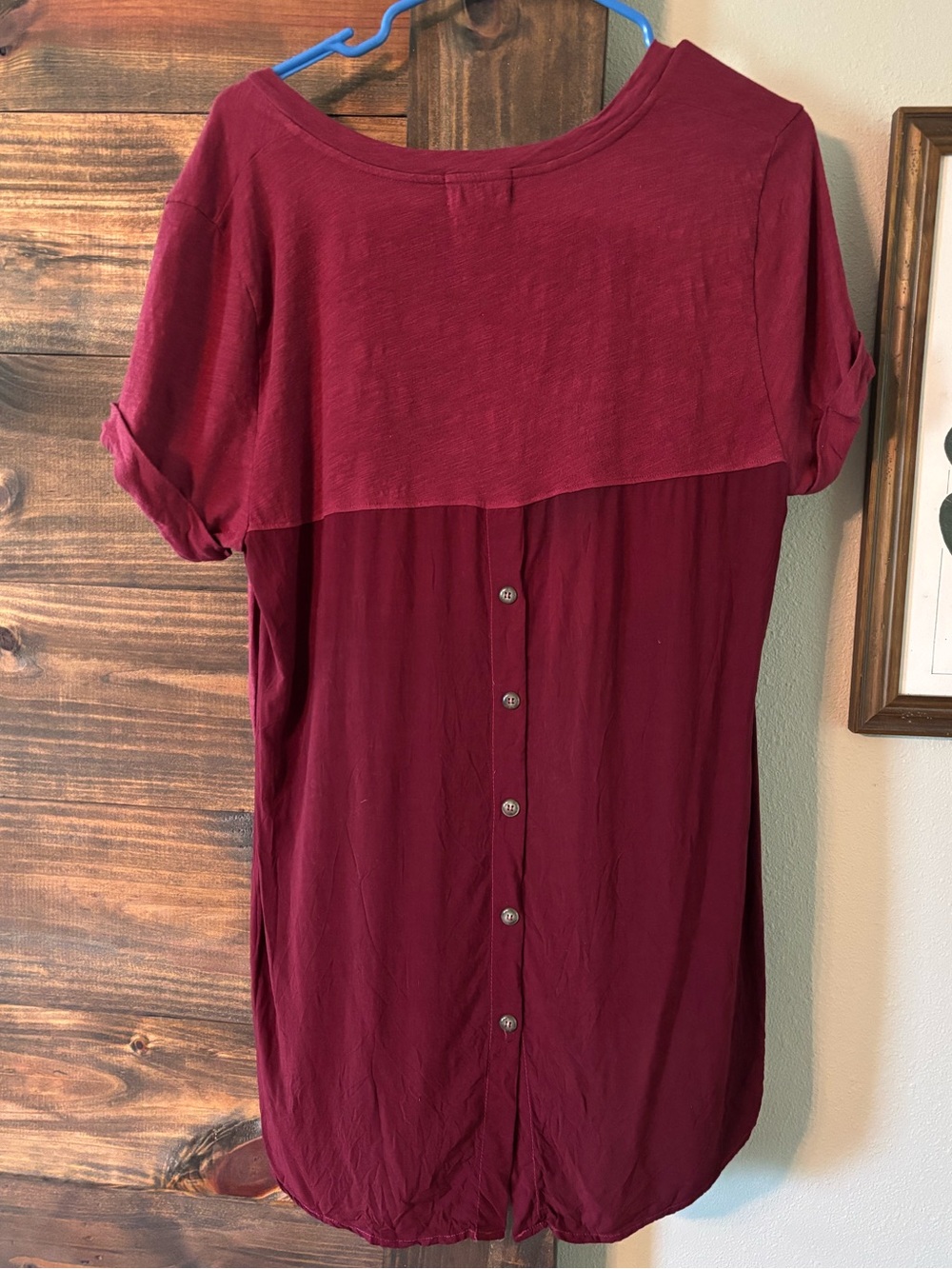T.La Anthropologie Burgundy Button-Back Tunic Top